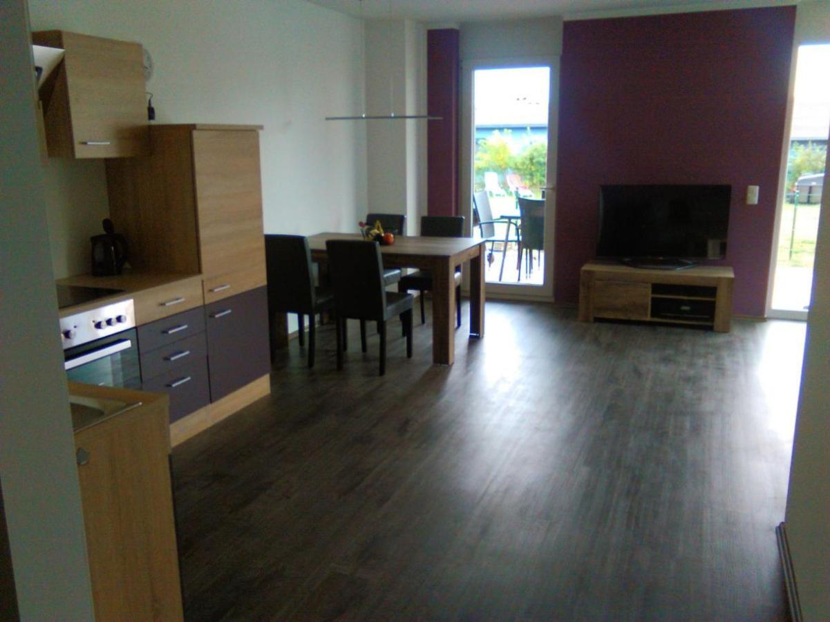 פנמינדה Ferienwohnung Am Seglerhafen מראה חיצוני תמונה